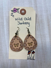 Load image into Gallery viewer, Leather Earrings