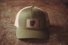 Load image into Gallery viewer, Leather Patch Men’s Hats