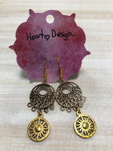 Load image into Gallery viewer, Heart Design Earrings